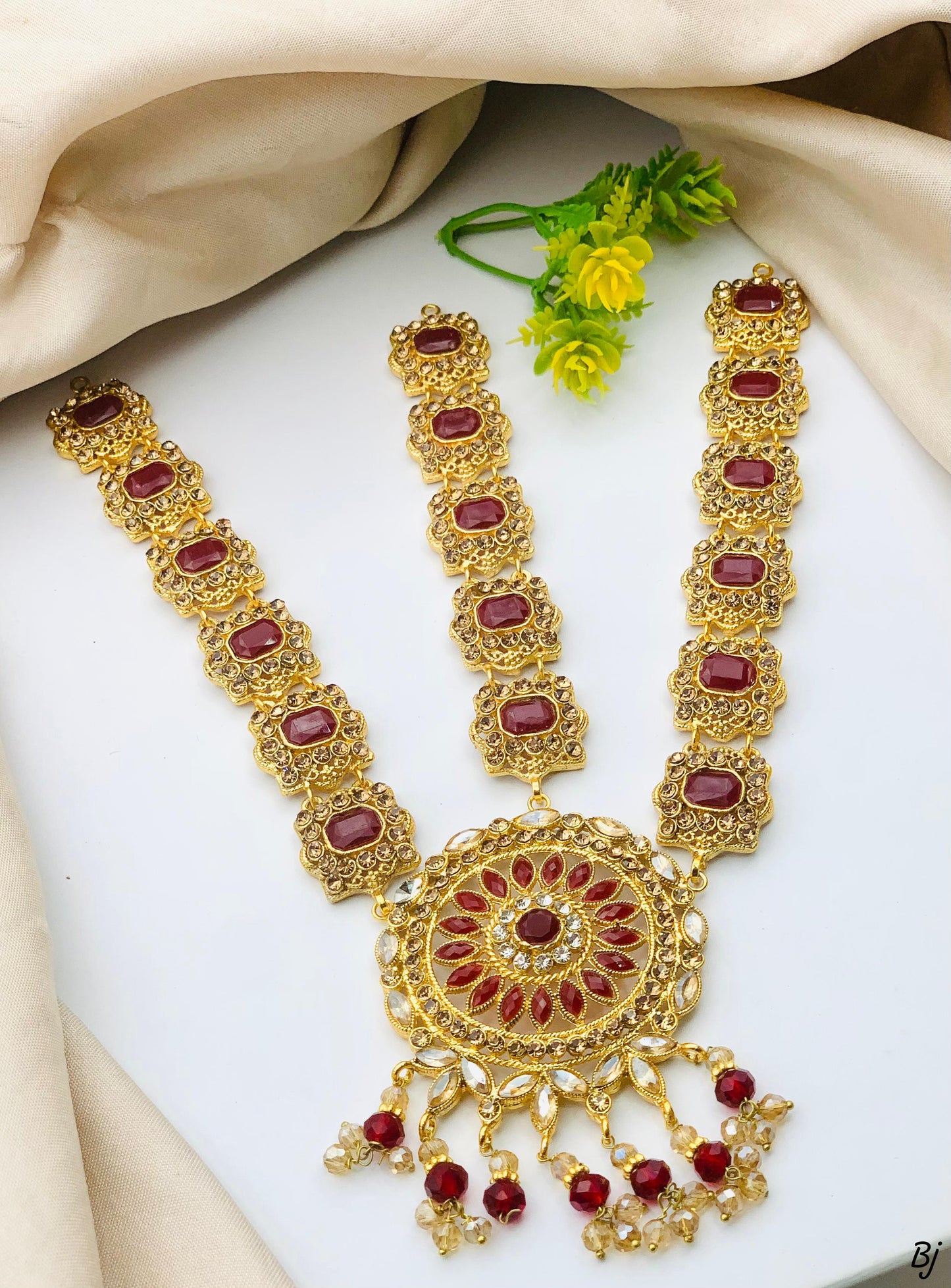 Fancy Bridal Mathapatti